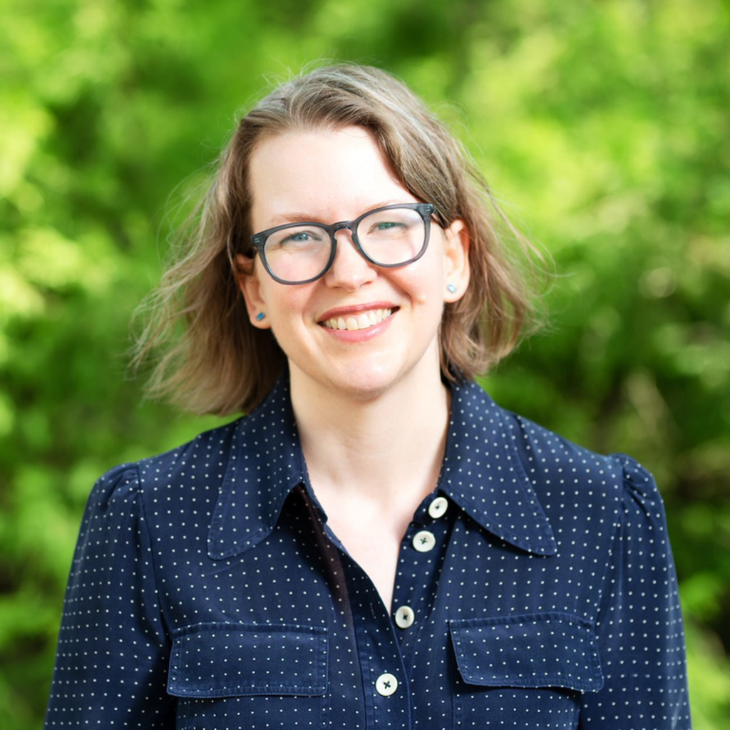 Professor Carissa Vogel